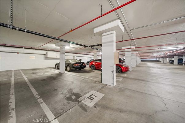 Garage, Interior, Recessed Lighting