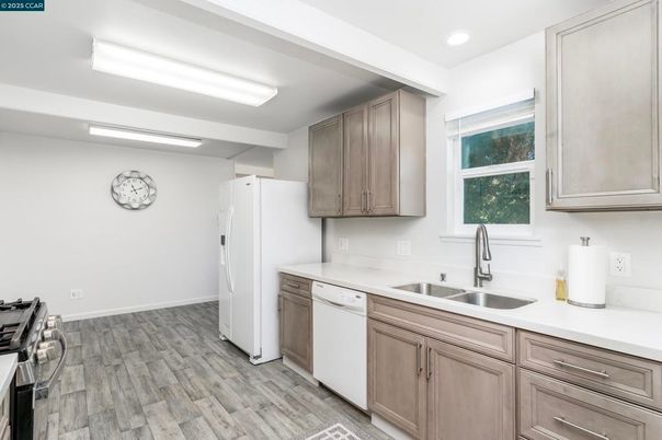 Interior, Kitchen, Recessed Lighting, Wood Texture Flooring