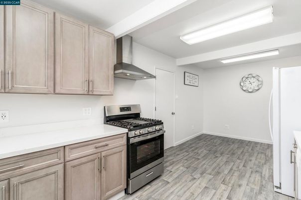 Interior, Kitchen, Stainless Steel Appliances, Wood Texture Flooring