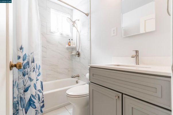 Bathroom, Interior, Marble Walls