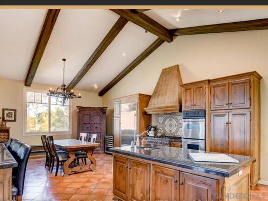 Chandelier, Dining room, Interior, Kitchen, Pendant Lights, Recessed Lighting, Stainless Steel Appliances, Wooden Beams