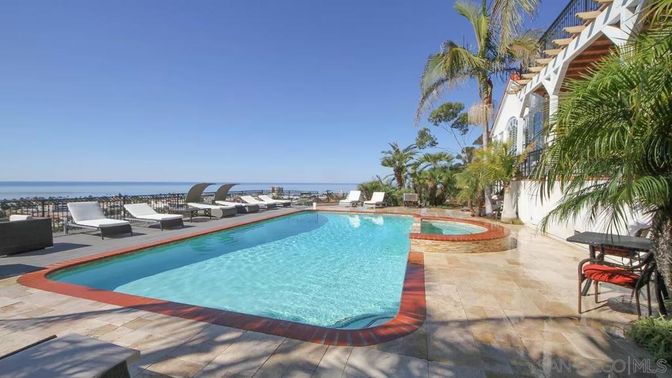 Exterior, Pool, Water