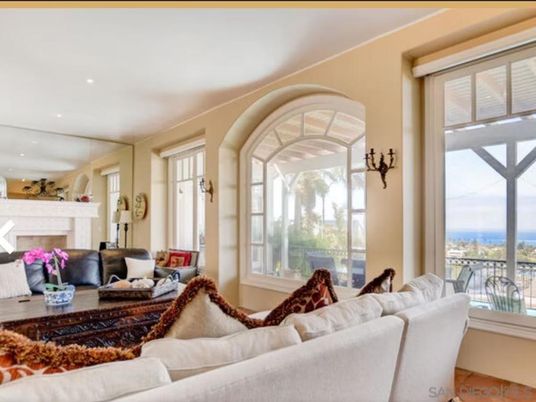 Fireplace, Interior, Living room, Recessed Lighting, Water