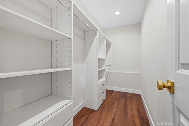 Interior, Recessed Lighting, Walk-in Closets, Wood Texture Flooring