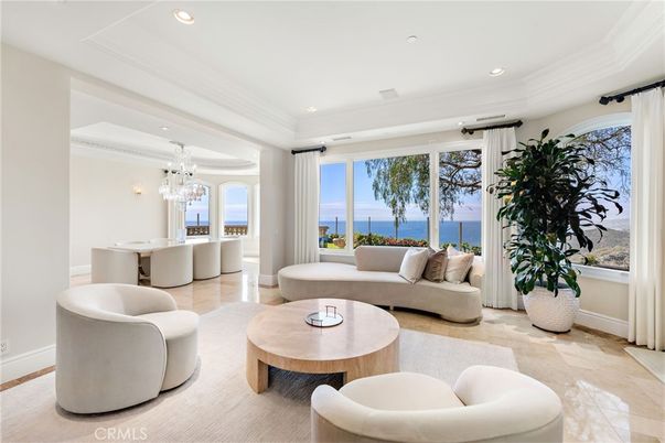 Chandelier, Dining room, Interior, Living room, Recessed Lighting, Water
