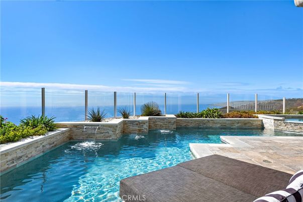 Exterior, Pool, Water
