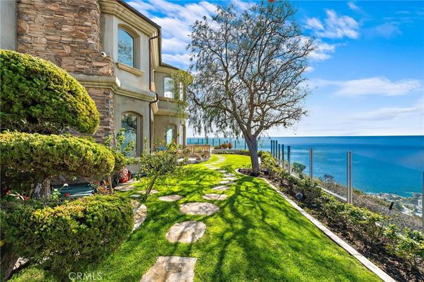 Backyard, Exterior, Water