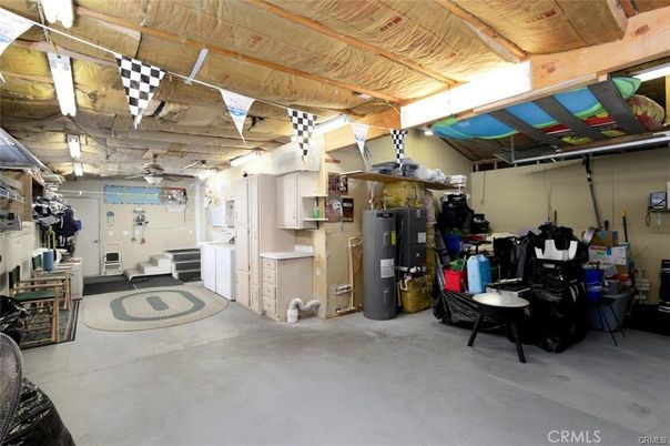 Garage, Interior, Washer