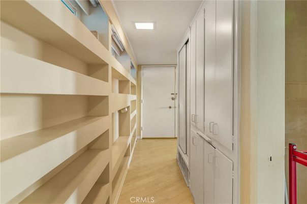 Interior, Recessed Lighting, Walk-in Closets, Wood Texture Flooring