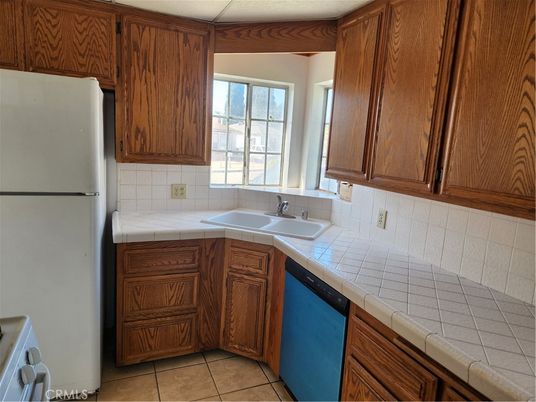 Interior, Kitchen, Tile Countertops
