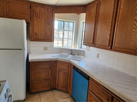 Interior, Kitchen, Tile Countertops