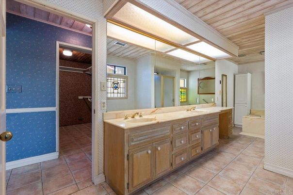 Bathroom, Dual Sink Vanities, Interior, Wooden Ceilings