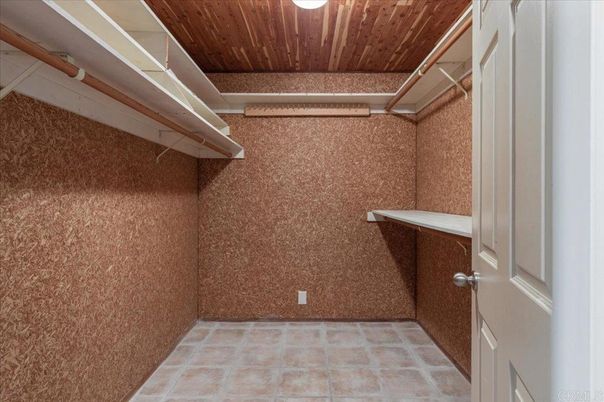 Interior, Walk-in Closets