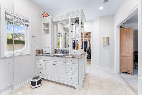 Bathroom, Interior, Recessed Lighting, Walk-in Closets