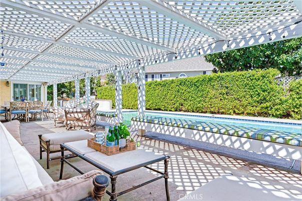 Exterior, Pool, Sun Room