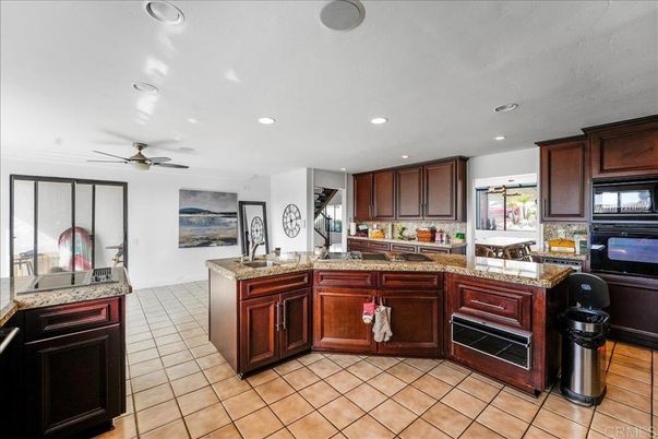 Interior, Kitchen, Recessed Lighting
