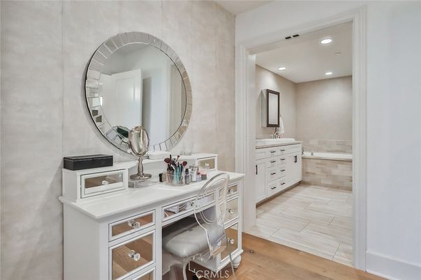 Bathroom, Dual Sink Vanities, Interior, Recessed Lighting, Wood Texture Flooring
