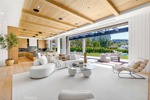 Interior, Kitchen, Living room, Pendant Lights, Recessed Lighting, Wooden Beams, Wooden Ceilings, Wood Texture Flooring
