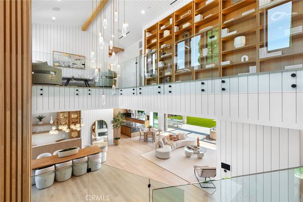 Interior, Living room, Pendant Lights, Recessed Lighting, Wood Texture Flooring