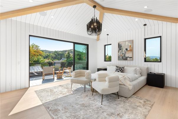Chandelier, Interior, Living room, Pendant Lights, Recessed Lighting, Wooden Beams, Wood Texture Flooring