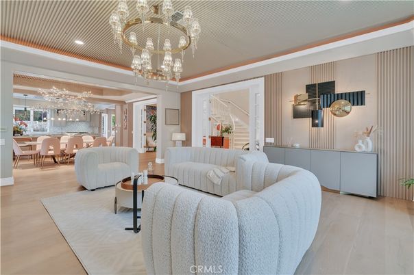 Chandelier, Dining room, Interior, Living room, Recessed Lighting, Wood Texture Flooring