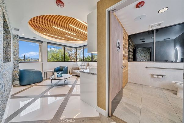 Bathroom, Interior, Living room, Recessed Lighting, Wooden Ceilings