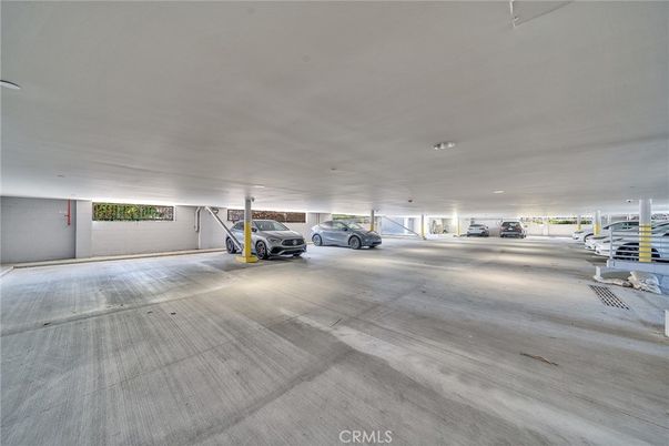 Garage, Interior, Recessed Lighting