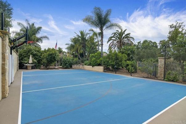 Exterior, Tennis Courts