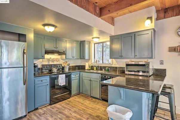 Interior, Kitchen, Stainless Steel Appliances, Wooden Beams, Wooden Ceilings, Wood Texture Flooring