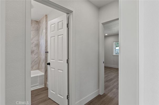 Bathroom, Interior, Recessed Lighting, Wood Texture Flooring