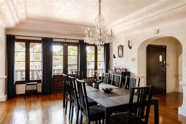 Chandelier, Dining room, Interior, Wood Texture Flooring