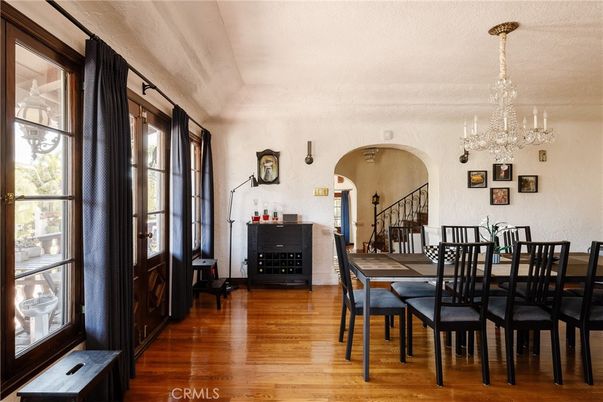 Chandelier, Dining room, Interior, Wood Texture Flooring