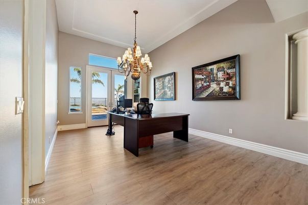 Chandelier, Dining room, Interior, Kitchen, Pendant Lights, Recessed Lighting