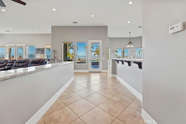 Interior, Kitchen, Pendant Lights, Recessed Lighting, Water