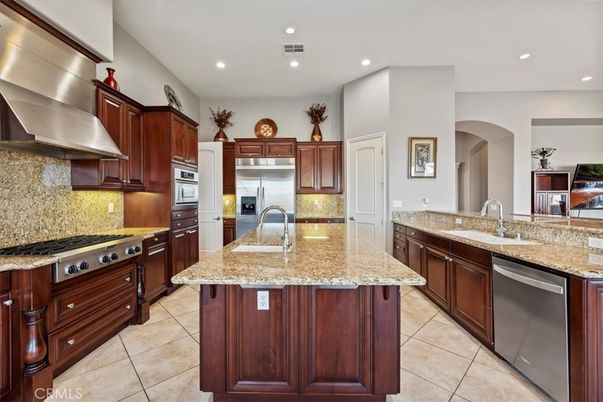 Fireplace, Interior, Kitchen, Living room, Recessed Lighting, Stainless Steel Appliances