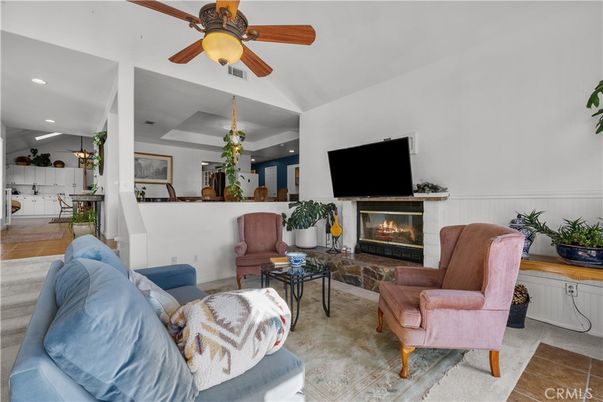 Fireplace, Interior, Living room, Recessed Lighting