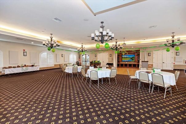 Chandelier, Dining room, Interior, Pendant Lights, Recessed Lighting