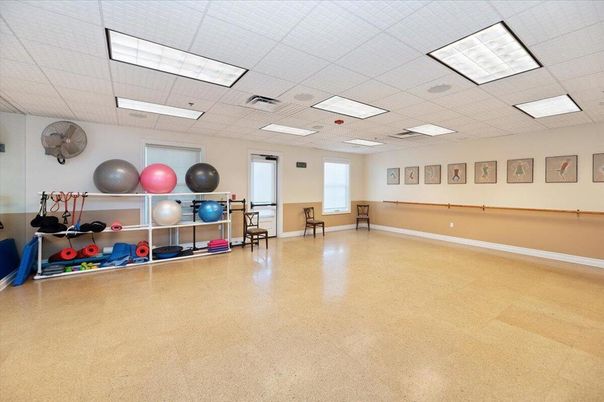 Fitness Equipment, Interior, Recessed Lighting
