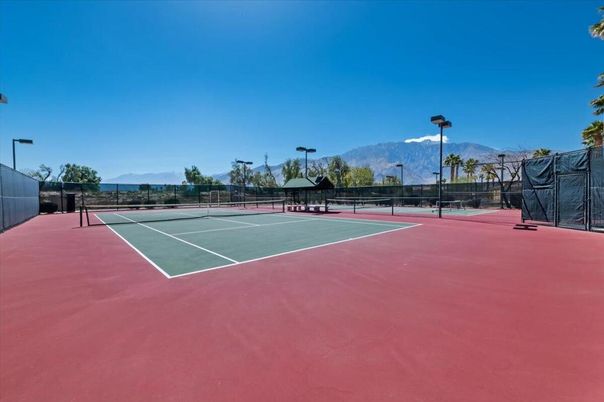 Exterior, Tennis Courts
