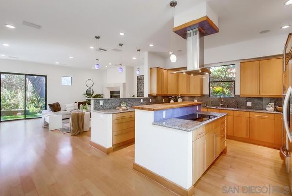 Interior, Kitchen, Living room, Pendant Lights, Recessed Lighting, Wood Texture Flooring