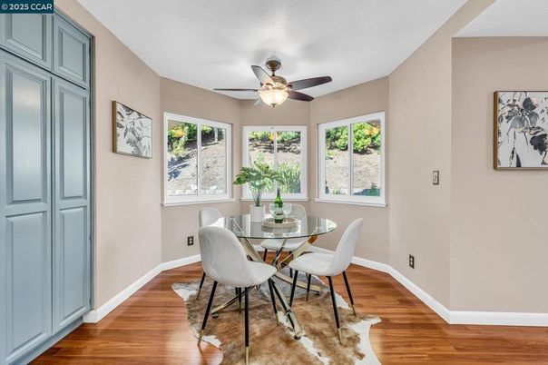Dining room, Interior, Wood Texture Flooring