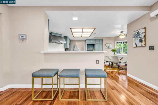 Dining room, Interior, Wood Texture Flooring