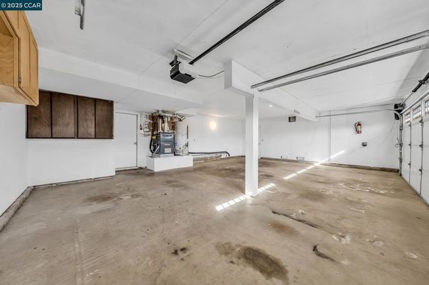 Garage, Interior