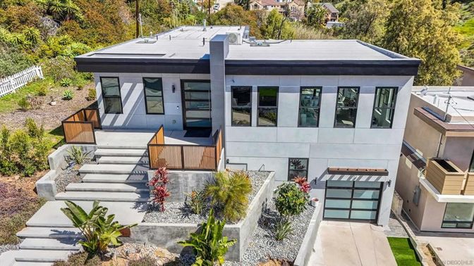 Attached, Exterior, Facade, Modern