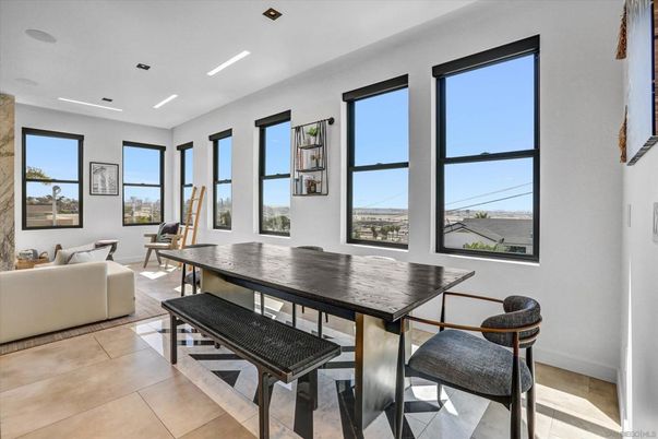 Dining room, Interior, Living room, Recessed Lighting