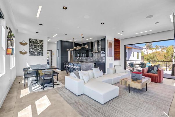 Dining room, Interior, Kitchen, Living room, Pendant Lights, Recessed Lighting, Stainless Steel Appliances