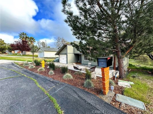 Backyard, Detached Garage, Exterior