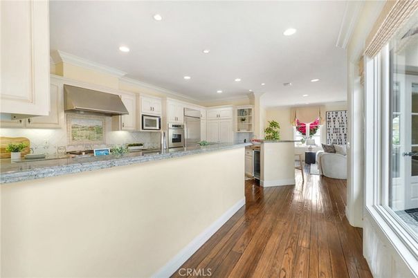 Interior, Kitchen, Living room, Recessed Lighting, Stainless Steel Appliances, Wood Texture Flooring