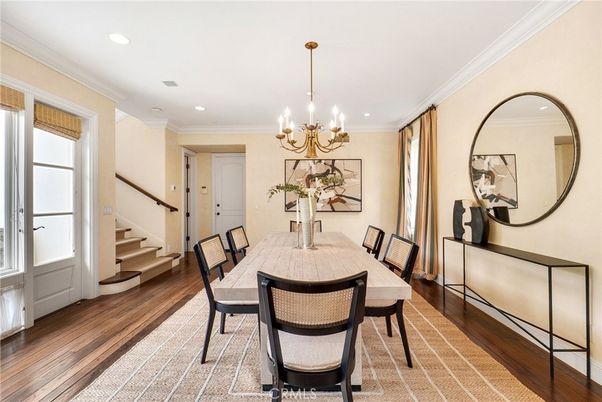 Chandelier, Dining room, Interior, Recessed Lighting, Wood Texture Flooring