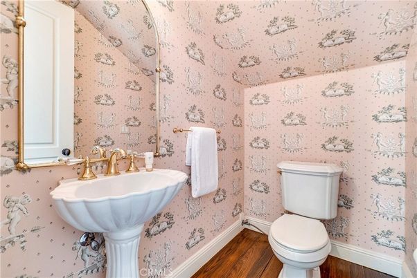 Bathroom, Interior, Wood Texture Flooring